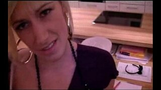 BitchNr1 Fucked katika blackdress