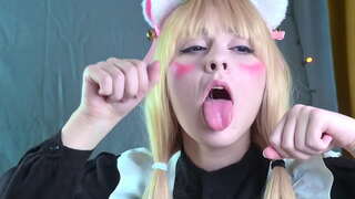 Ванилийн Nekopara аялдаг том хойлог, squirts Ванилийн Nekopara аялдаг том хойлог, squirts