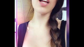 Видео клип masturbating гээд дээр хувцас, нүцгэн хоердугаар 2020