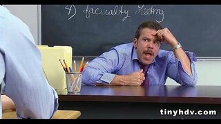 Сүйемін қатыстығы жасөспірімдер киску Николь Феррера 6 91